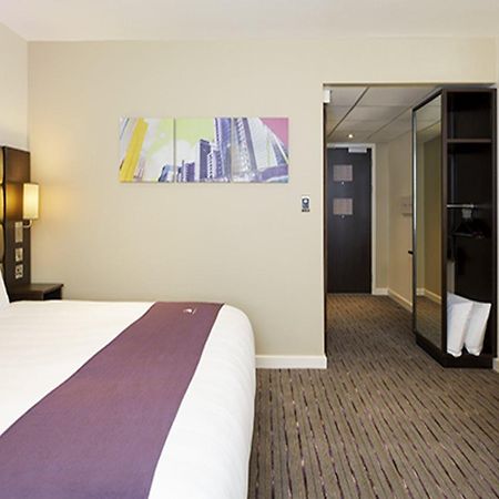 Premier Inn Horsham Exterior photo
