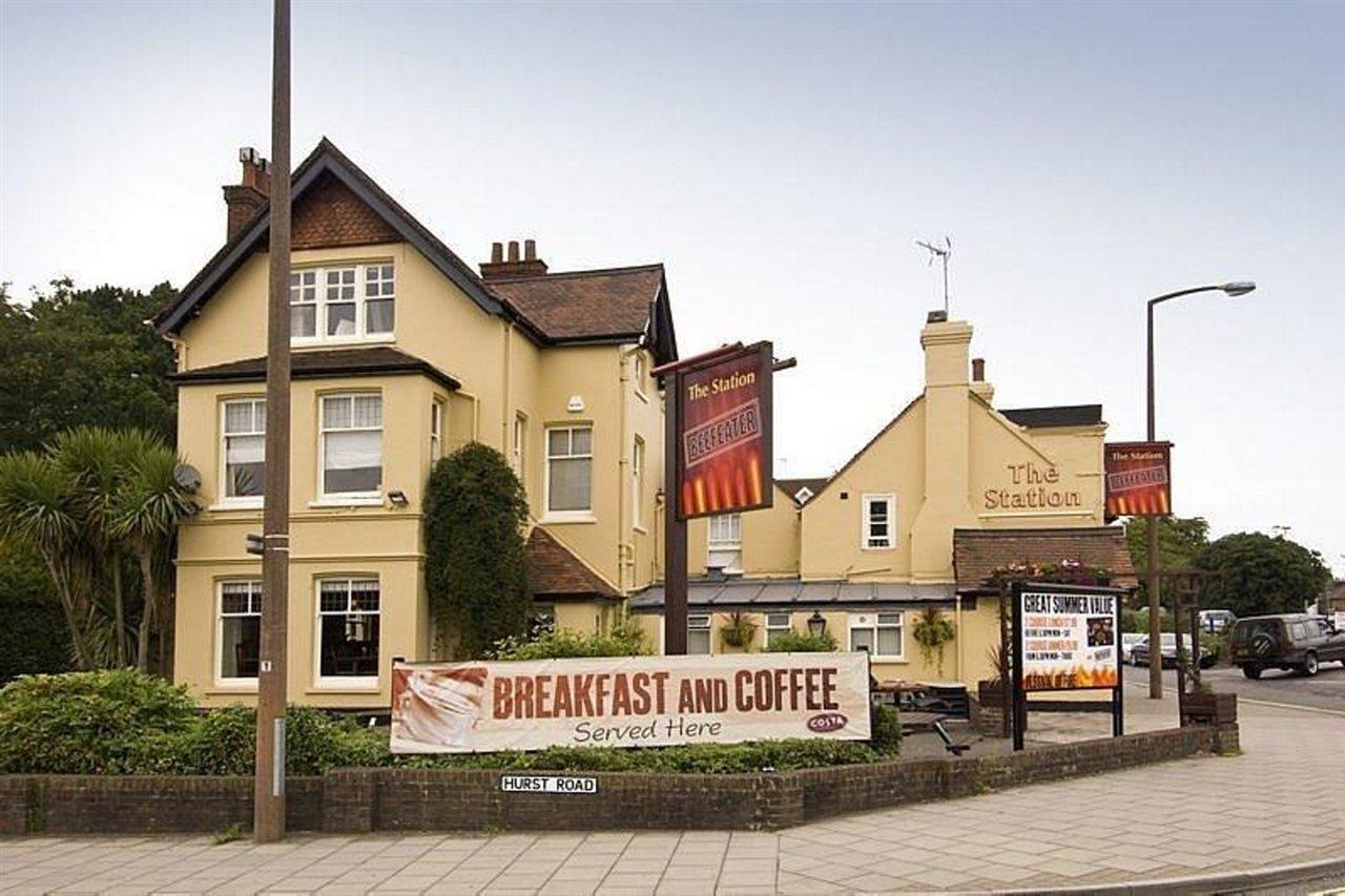 Premier Inn Horsham Exterior photo