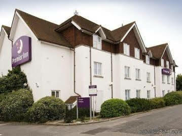 Premier Inn Horsham Exterior photo